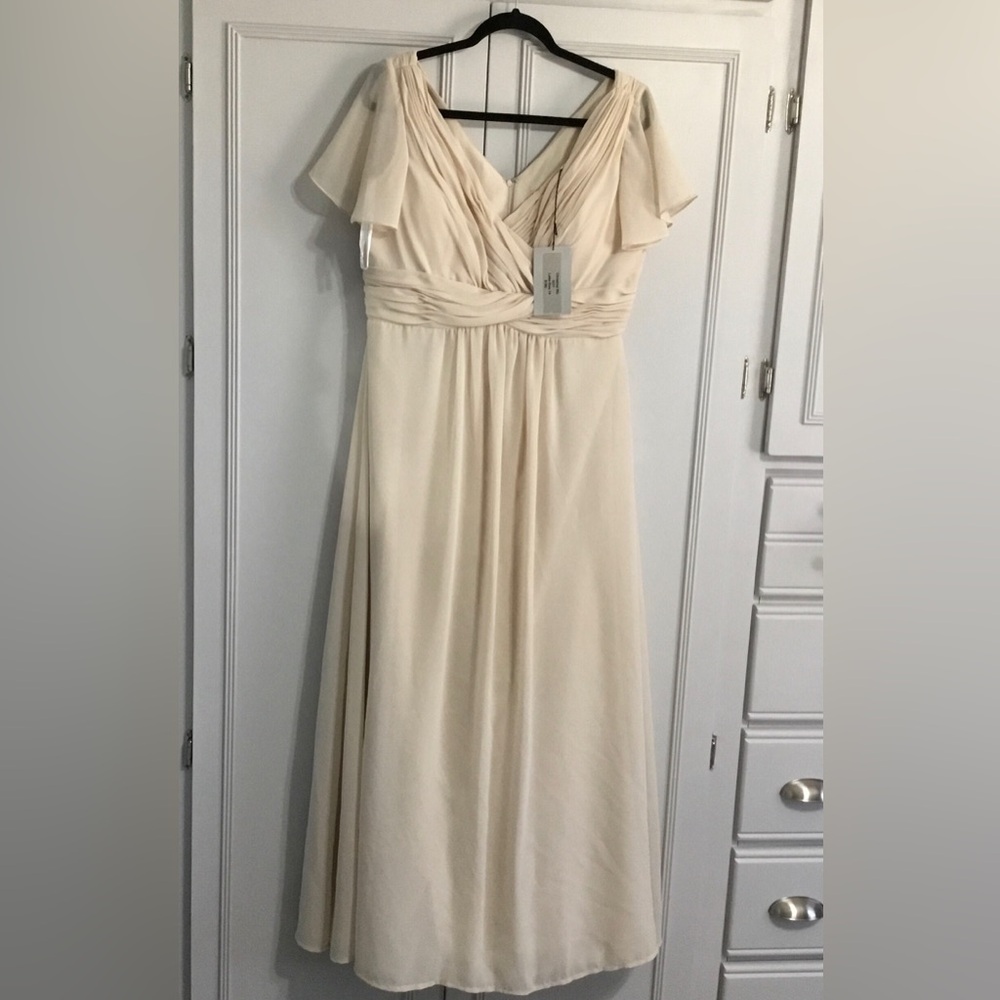 Christina Wu Bridesmaid Dress in Latte size 14 from BRIDAL PATH🦋IMPERFECT🦋